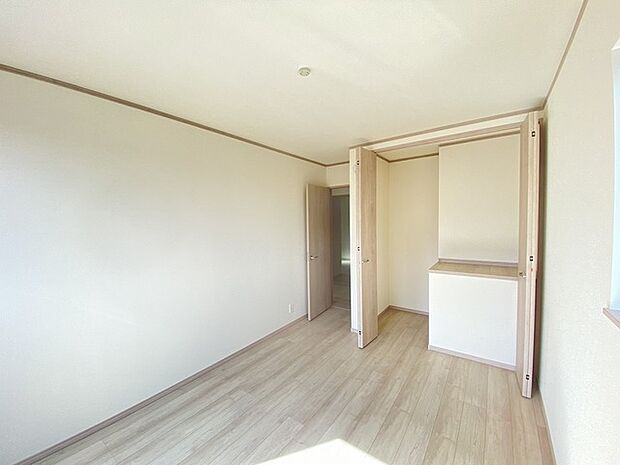 子供部屋には丁度良い洋室。 