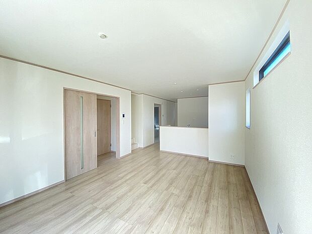 リビング空間にこだわりたい方に、見ていただきたい住宅です。 