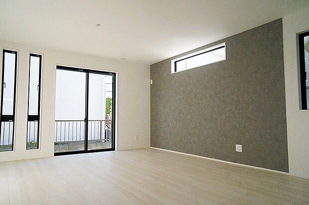 開放感と採光にこだわった、18帖のＬＤＫ。 