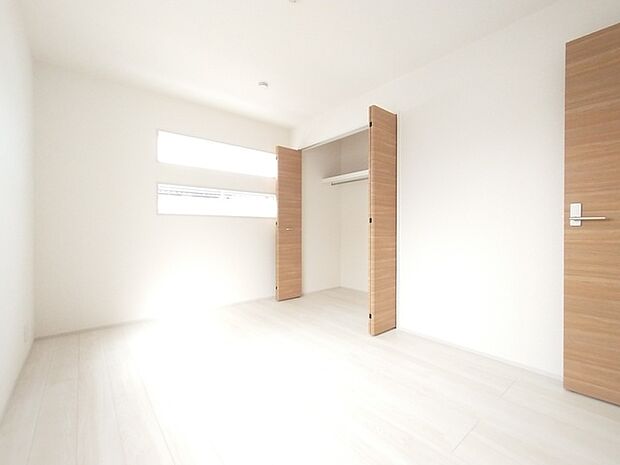 完成済み、実物をじっくりチェックできます。 