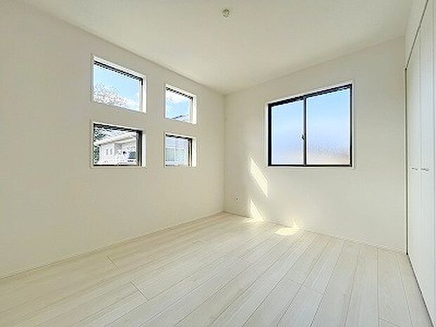 この部屋だれの部屋にしようかな、なんて会話を現地で楽しんでください。 