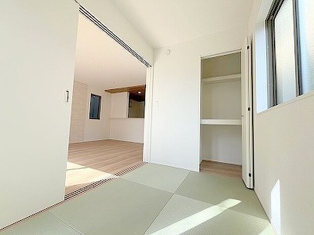 部屋ごとに設けた収納は、住みやすさへのこだわり。
