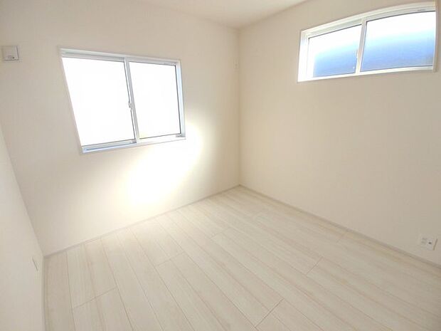 この部屋だれの部屋にしようかな、なんて会話を現地で楽しんでください。 