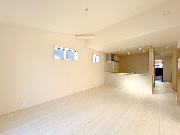 朝から日差しいっぱい、 早起きしたくなるＬＤＫ。 