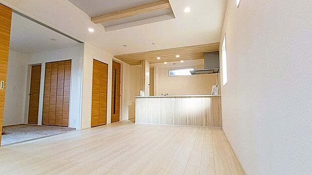 家族団らんの時間も増えそうな、くつろぎのＬＤＫ。 