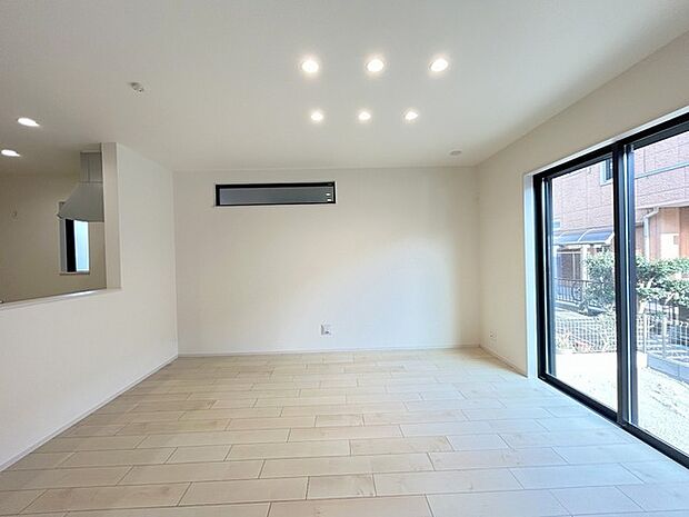 家族が自然に集りそうな広さが魅力のLDK。