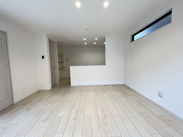 開放感と採光にこだわった、16.5帖のLDK。