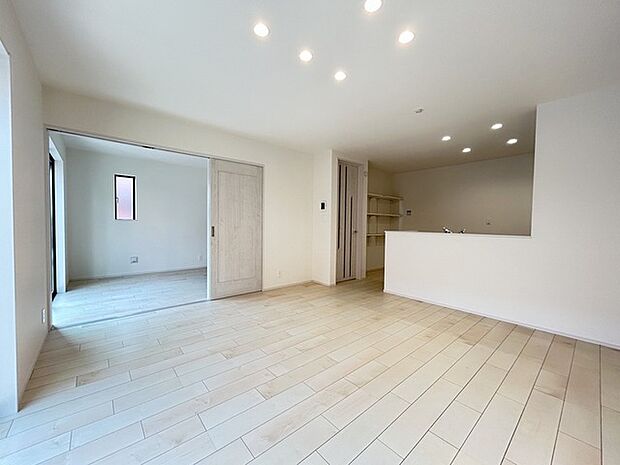 完成物件ですから、実際の生活イメージがつかめます。まずはごゆっくり見てみてください。