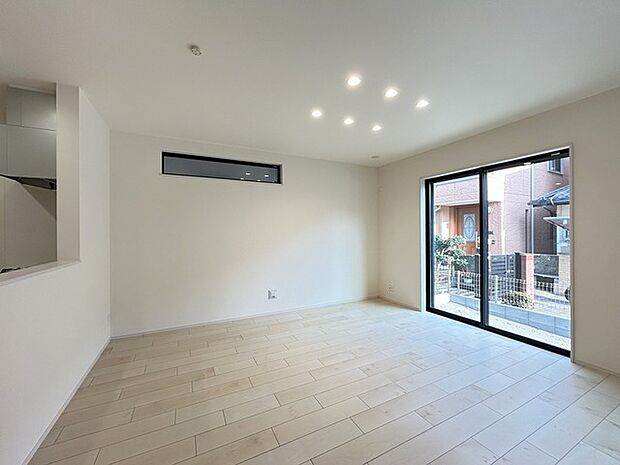 家族団らんの時間も増えそうな、くつろぎのLDK。