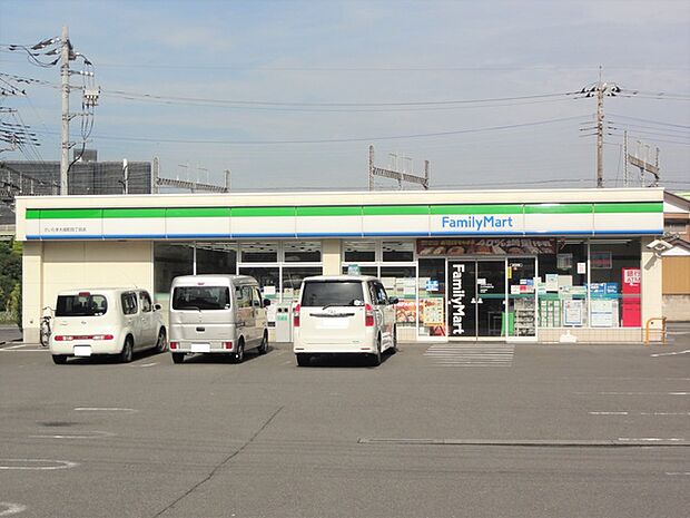 ファミリーマート　さいたま大成町四丁目店（820m）