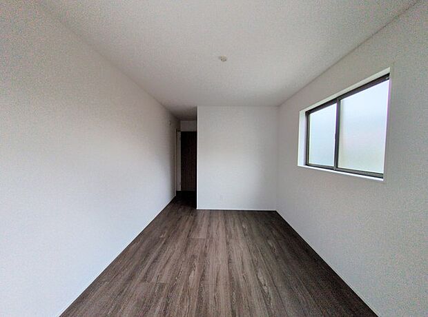 この部屋だれの部屋にしようかな、なんて会話を現地で楽しんでください。