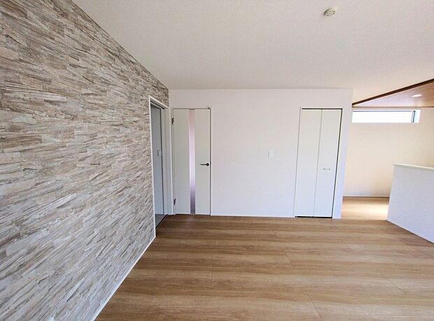 家族団らんの時間も増えそうな、くつろぎのLDK。