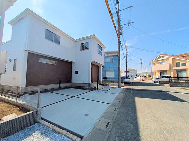 ウェブや資料からでは得られないヒントがたくさん見つかる完成物件です。