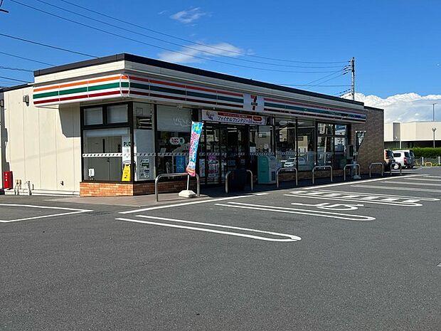 セブンイレブン　坂戸にっさい店（570m）