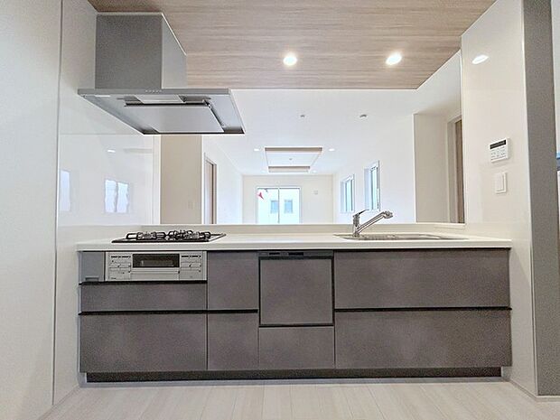 キッチンの性能が上がれば、いつものお料理も楽しくなりますね。