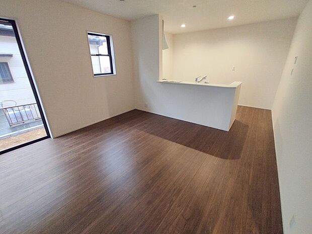 快適性とゆとりをデザインした広々リビング