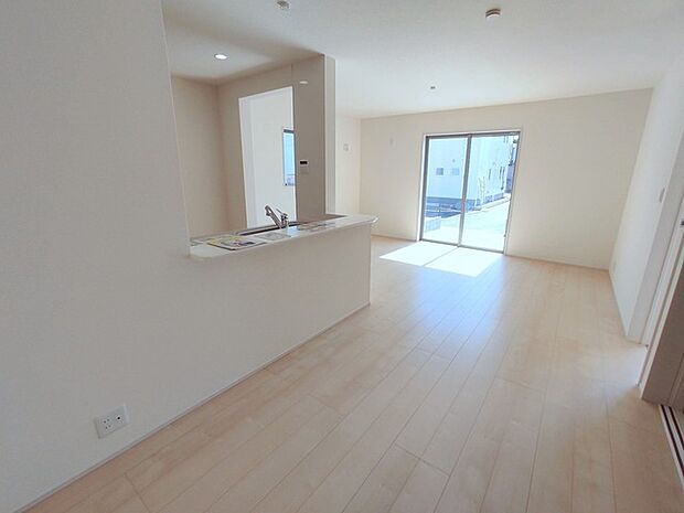 快適性とゆとりをデザインしたリビングは、広々した16.25帖。