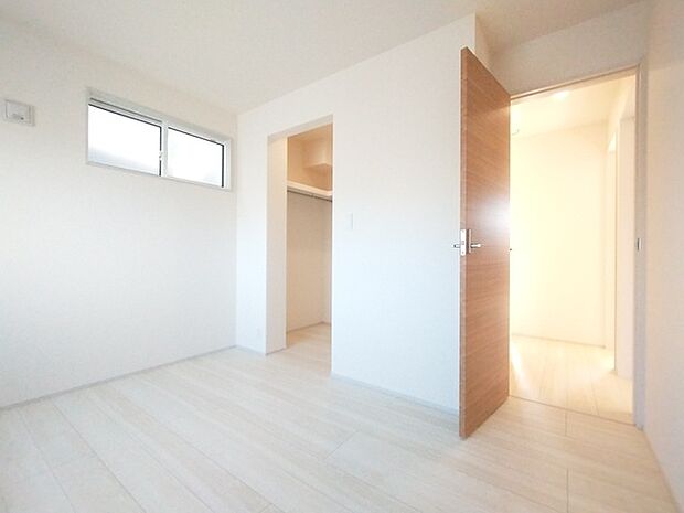 完成済み、実物をじっくりチェックできます。 