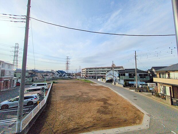 閑静な住宅地で、小さなお子様がいるご家族にも安心。