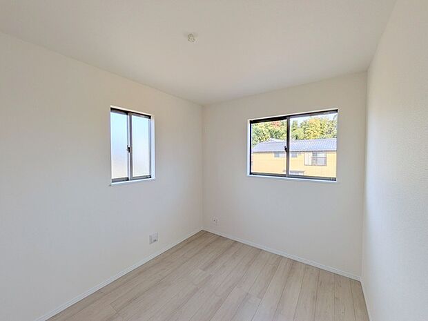 子供部屋には丁度良い洋室。 