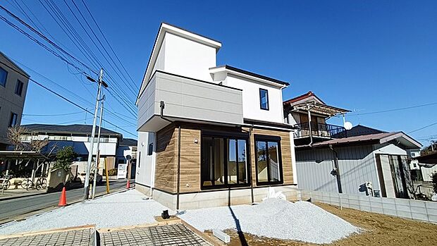 ウェブや資料からでは得られないヒントがたくさん見つかる完成物件です。 