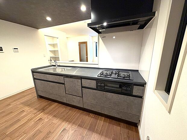 キッチンの性能が上がれば、いつものお料理も楽しくなりますね。 