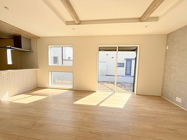 南向きのＬＤＫ、 日当たりにこだわった住宅がここに。 