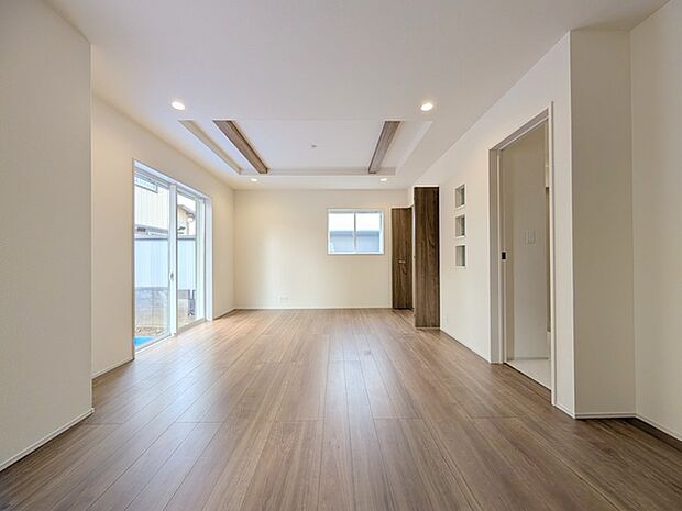 開放感と採光にこだわった、17.87帖のLDK。