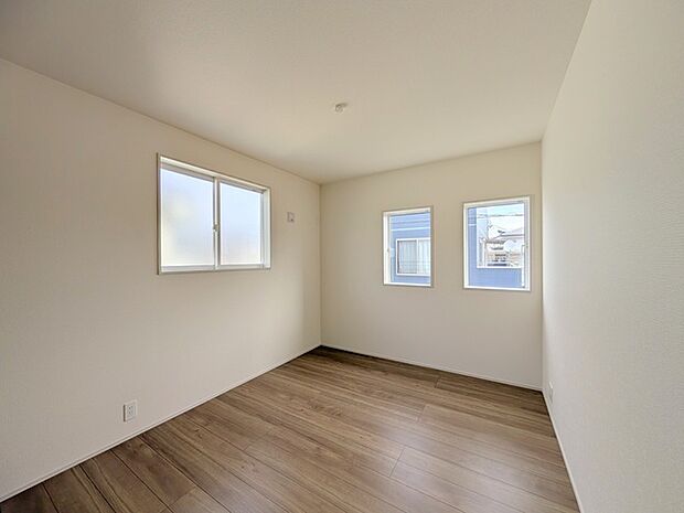 子供部屋には丁度良い洋室。サイズは5.25帖。 