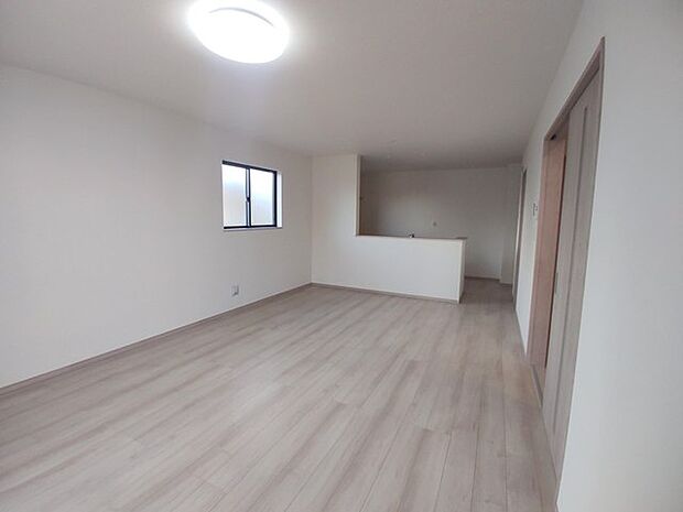 家族団らんの時間も増えそうな、くつろぎのＬＤＫ。 