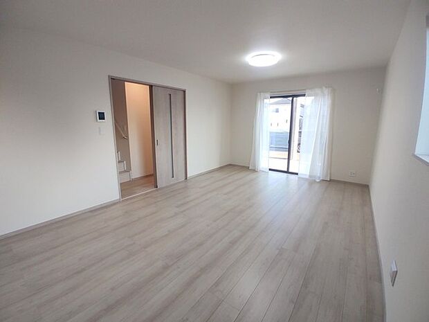 南向きのＬＤＫ、 日当たりにこだわった住宅がここに。 