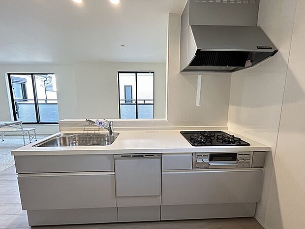 お料理を効率的に、楽しく。あったらいいなをかなえてくれるシステムキッチン。 