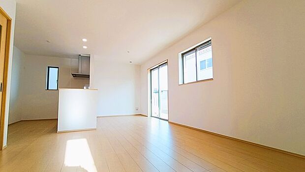 快適性とゆとりをデザインした広々リビング