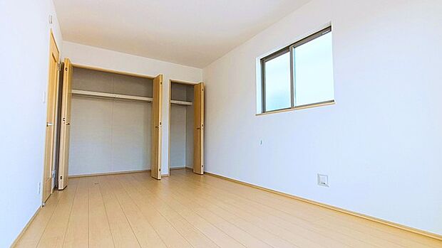 この部屋だれの部屋にしようかな、なんて会話を現地で楽しんでください。