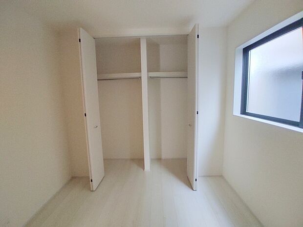 完成済み、実物をじっくりチェックできます。