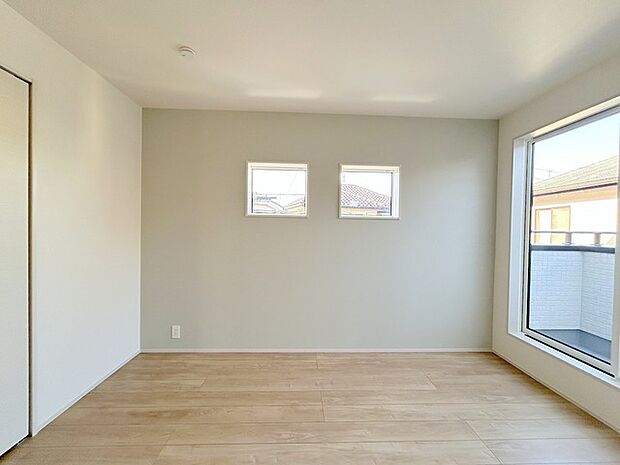 完成済み、実物をじっくりチェックできます。 