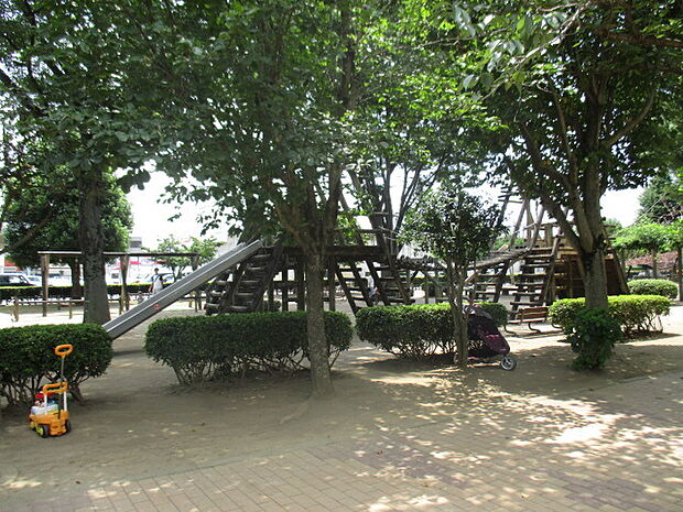 下日出谷第一公園（500m）