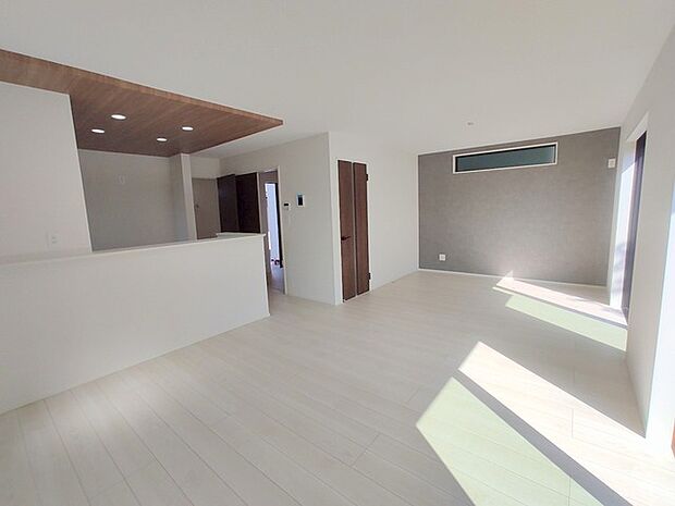 朝から日差しいっぱい、 早起きしたくなるＬＤＫ。 