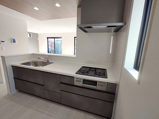 お料理を効率的に、楽しく。あったらいいなをかなえてくれるシステムキッチン。