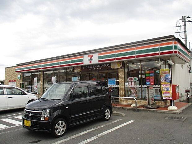 セブンイレブン今羽町店(620m)