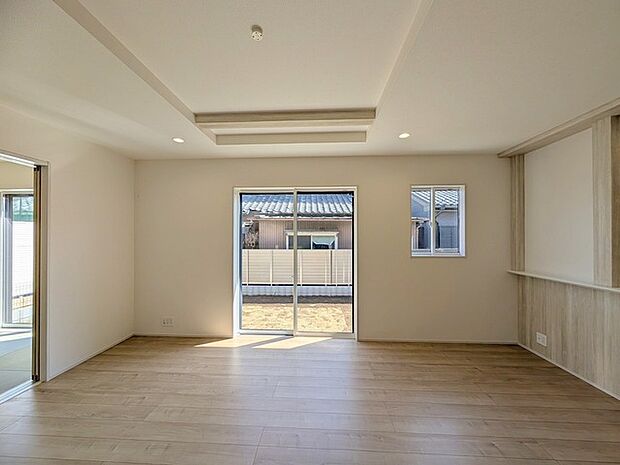 朝から日差しいっぱい、 早起きしたくなるＬＤＫ。 