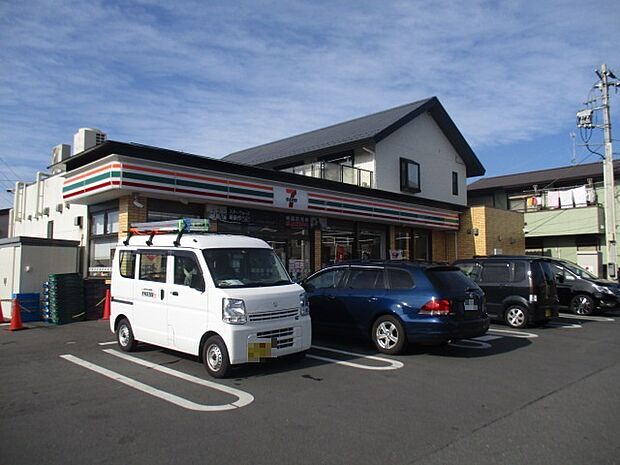 セブンイレブン大宮三橋店（620m）