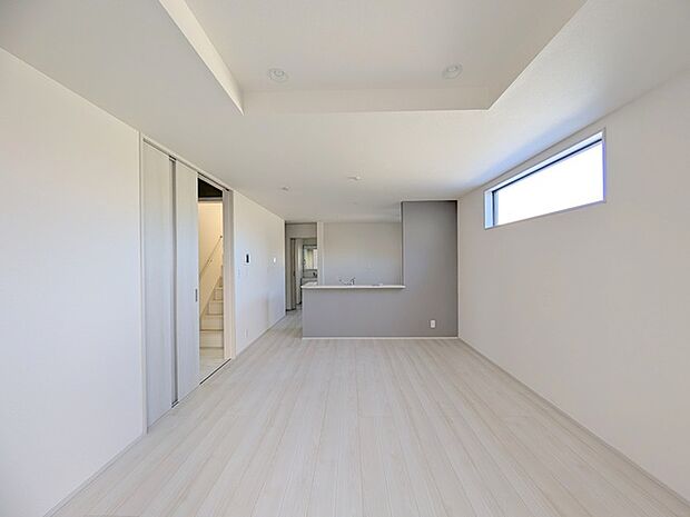 完成済み、実物をじっくりチェックできます。