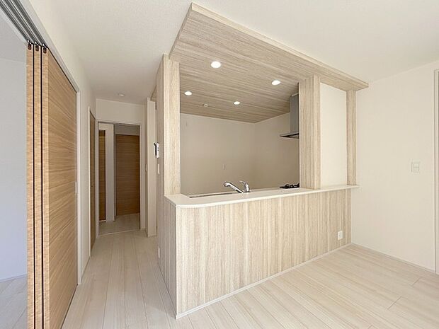 出来上がった料理をパートナーさんが運ぶなど、共同家事の時間が増えるかも。 