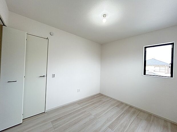 この部屋だれの部屋にしようかな、なんて会話を現地で楽しんでください。