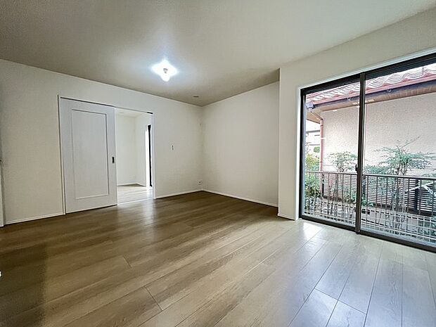 開放感と採光にこだわったLDK。