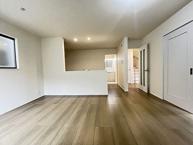 家族団らんの時間も増えそうな、くつろぎのLDK。