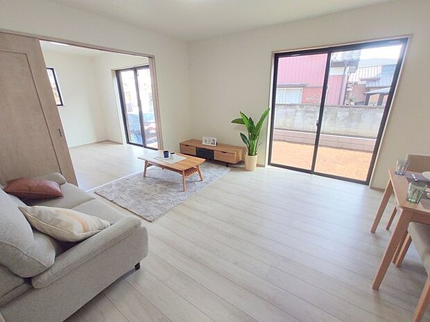 南向きのLDK、 日当たりにこだわった住宅がここに。