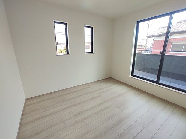 この部屋だれの部屋にしようかな、なんて会話を現地で楽しんでください。