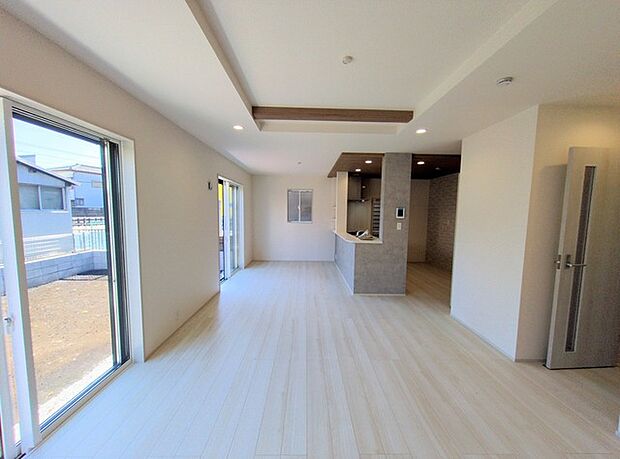 家族団らんの時間も増えそうな、くつろぎのＬＤＫ。 